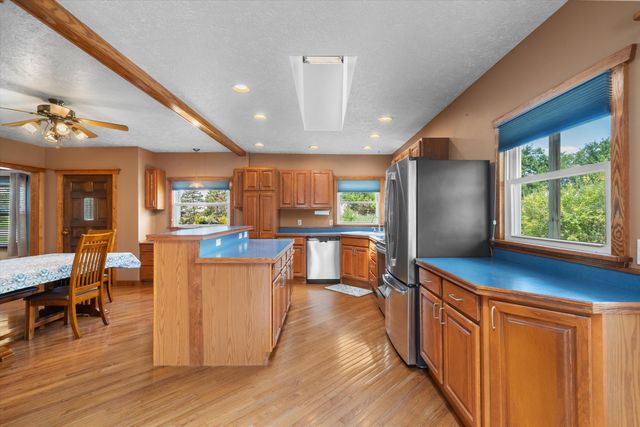 28079 Goddard Road, Romulus, MI 48174