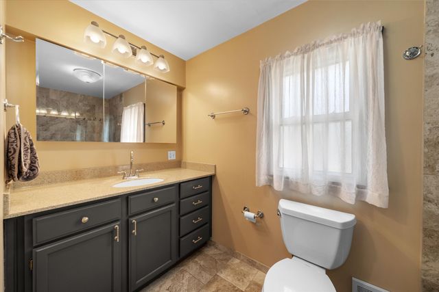 28079 Goddard Road, Romulus, MI 48174