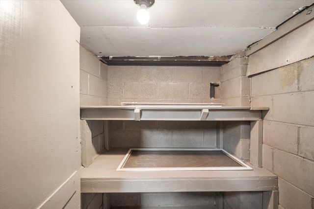 28079 Goddard Road, Romulus, MI 48174