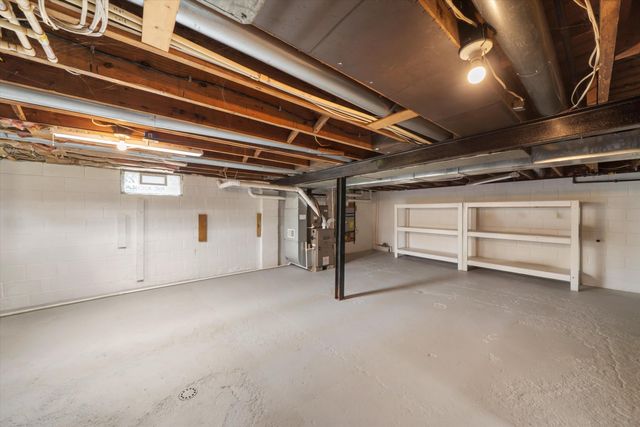 28079 Goddard Road, Romulus, MI 48174