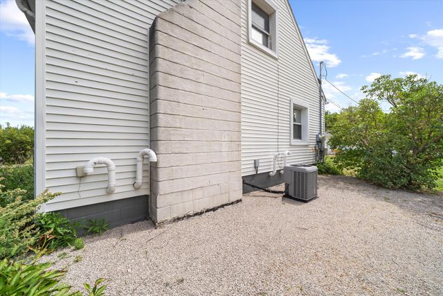28079 Goddard Road, Romulus, MI 48174