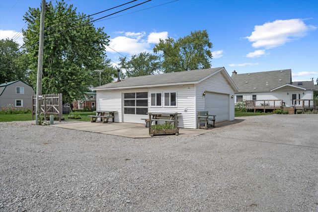 28079 Goddard Road, Romulus, MI 48174