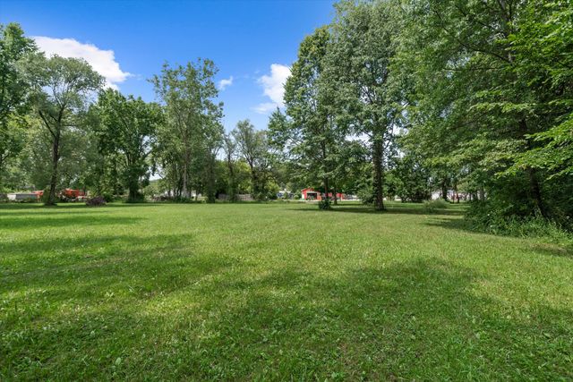 28079 Goddard Road, Romulus, MI 48174