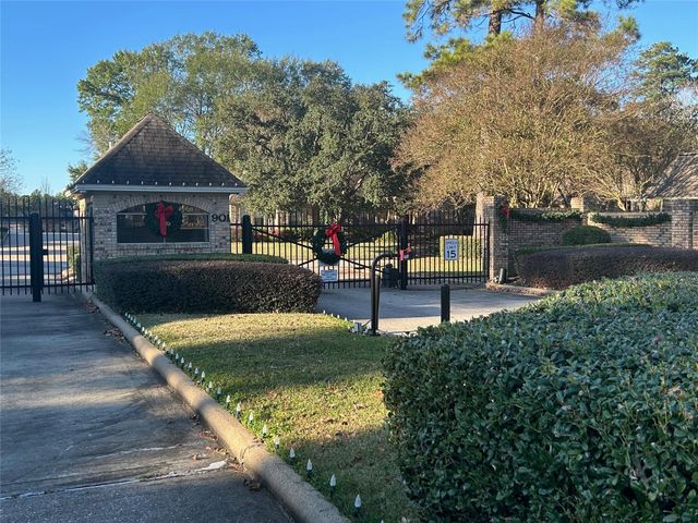 901 Longmire Road 51, Conroe, TX 77304