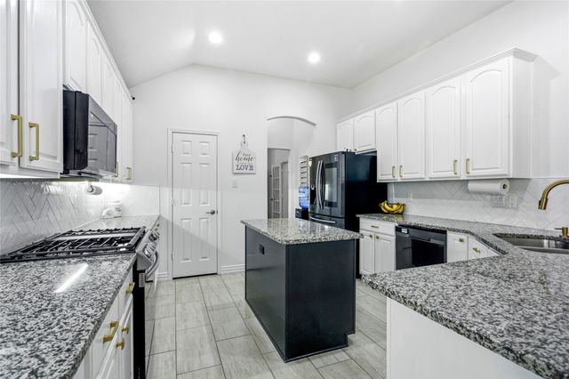 1629 Lake Tawakoni Drive, Allen, TX 75002