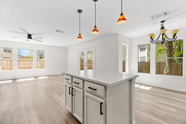 1013 Aransas CV, Round Rock, TX 78664