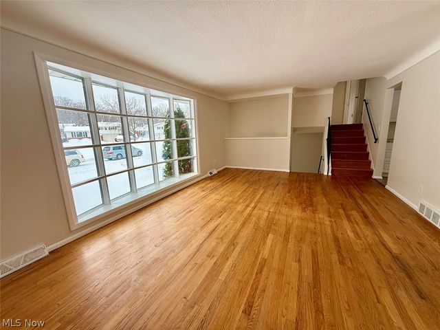 13810 Martin Drive, Garfield Heights, OH 44125