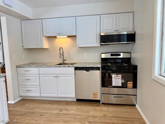 13810 Martin Drive, Garfield Heights, OH 44125