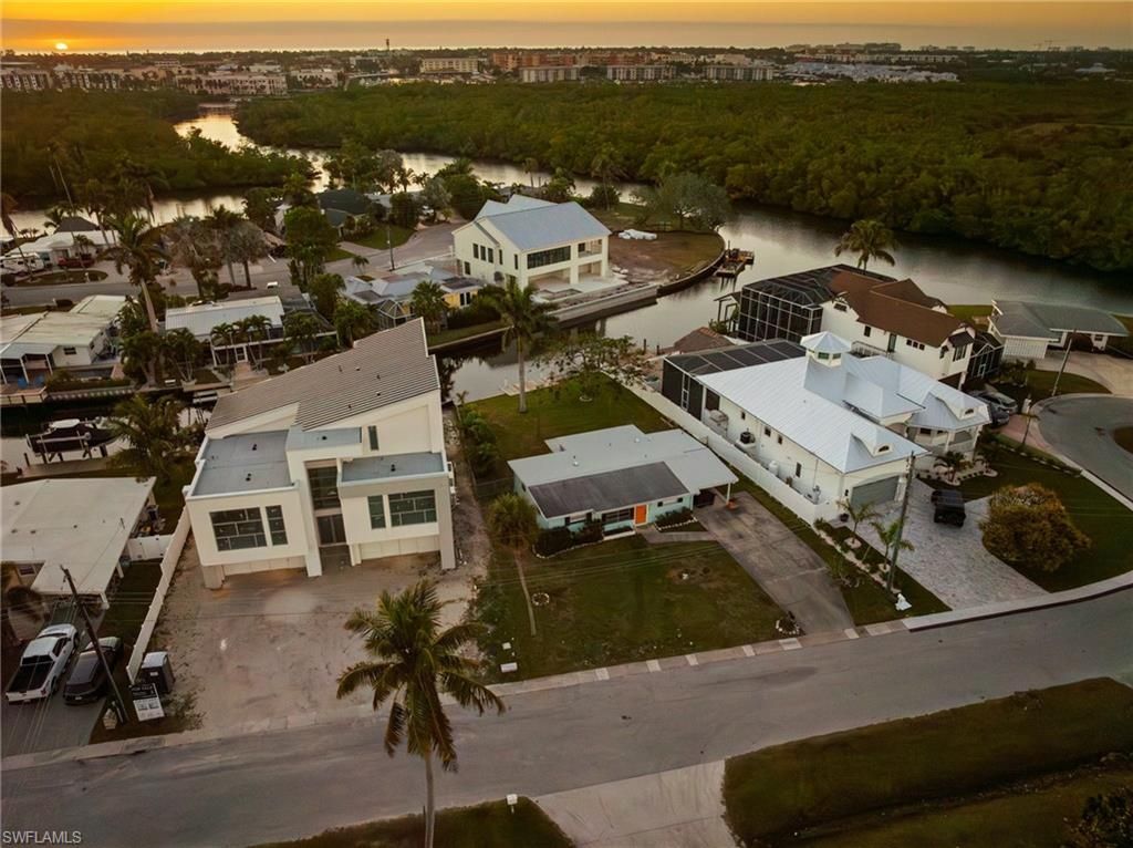 1796 Holiday LN, NAPLES, FL 34104 — photo 3