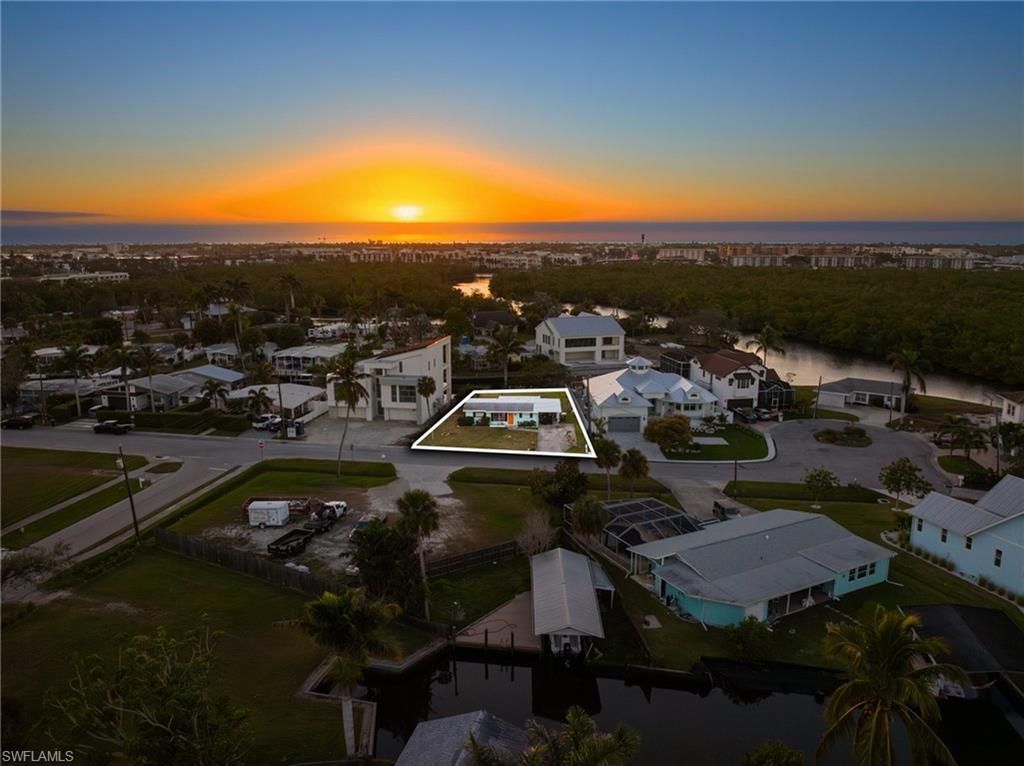 1796 Holiday LN, NAPLES, FL 34104 — photo 4