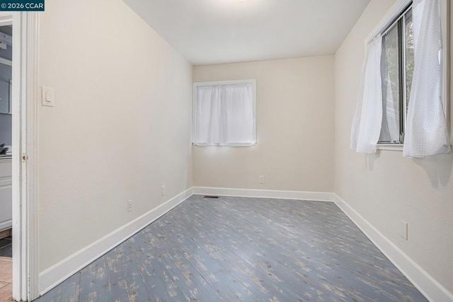 233 Sierra Dr, Walnut Creek, CA 94596