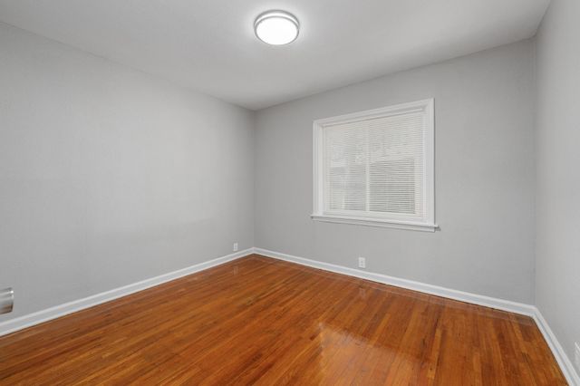 2815 E Glen Oaks Dr, Wichita, KS 67216