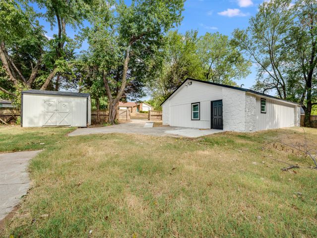 24038 Lamb Terrace, Broken Arrow, OK 74014