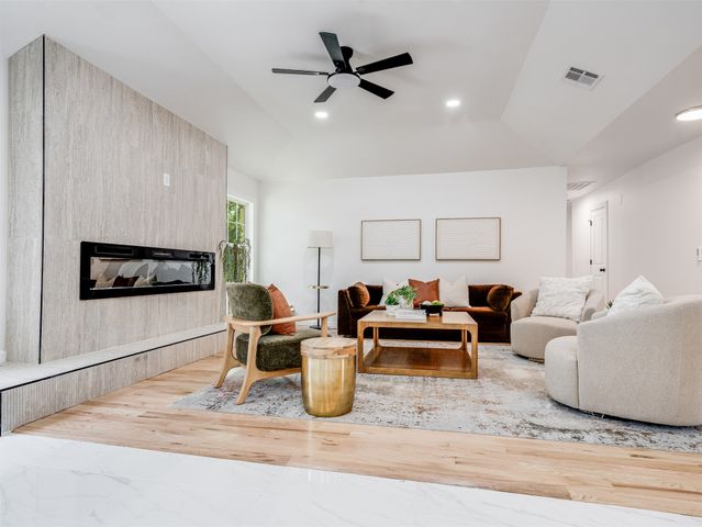 24038 Lamb Terrace, Broken Arrow, OK 74014
