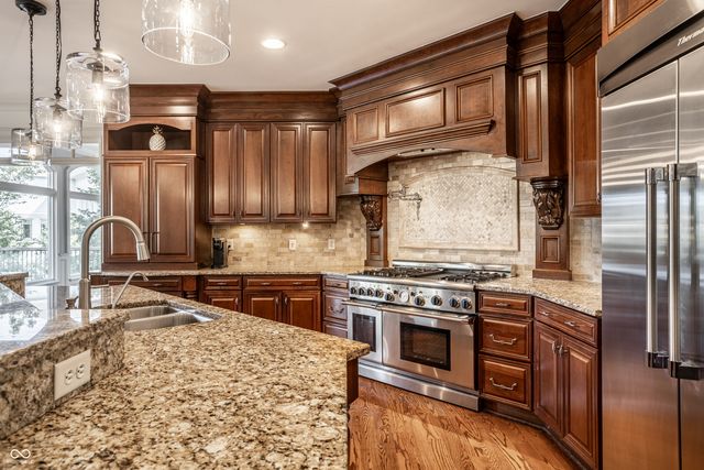 13986 Salsbury Creek Drive, Carmel, IN 46032