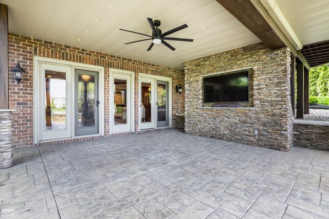 13986 Salsbury Creek Drive, Carmel, IN 46032