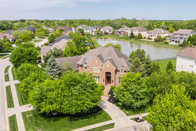 13986 Salsbury Creek Drive, Carmel, IN 46032