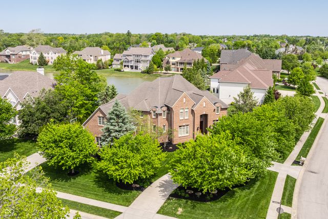 13986 Salsbury Creek Drive, Carmel, IN 46032