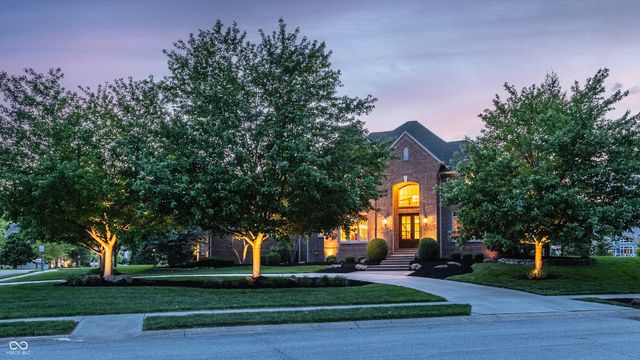13986 Salsbury Creek Drive, Carmel, IN 46032