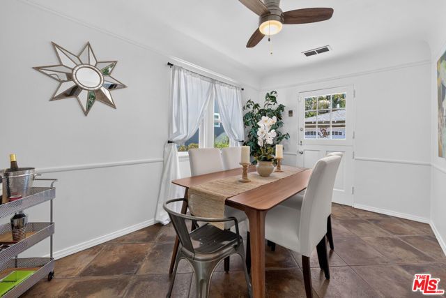 5620 Murietta Avenue, Los Angeles, CA 91401