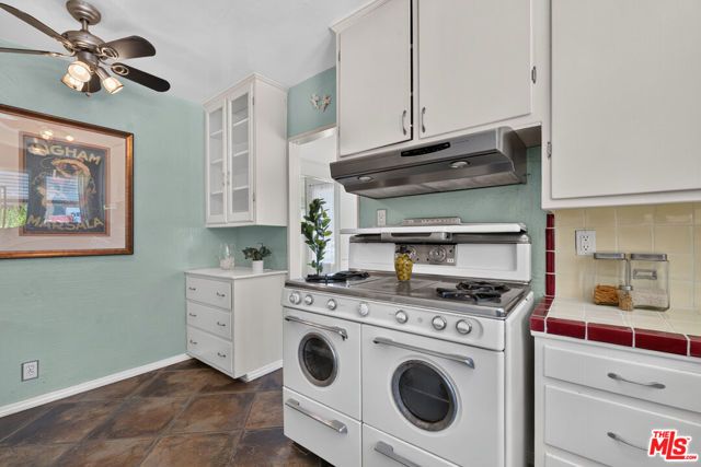 5620 Murietta Avenue, Los Angeles, CA 91401