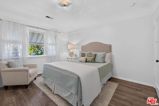5620 Murietta Avenue, Los Angeles, CA 91401