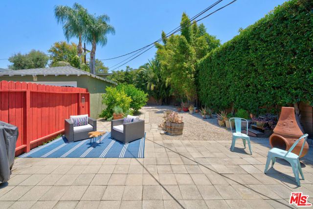 5620 Murietta Avenue, Los Angeles, CA 91401