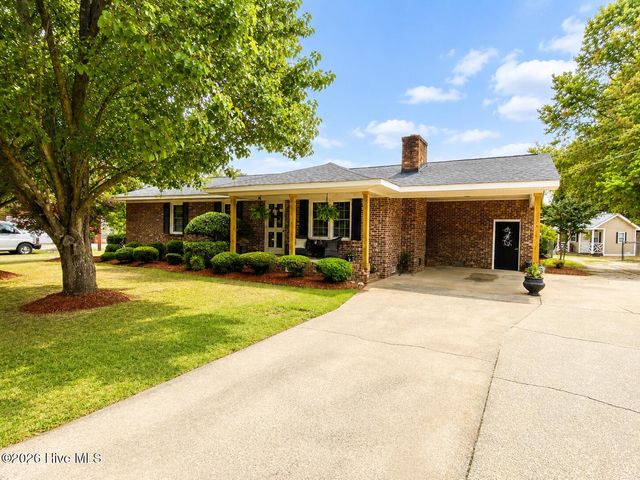 2943 Cherry Lane, Kinston, NC 28504