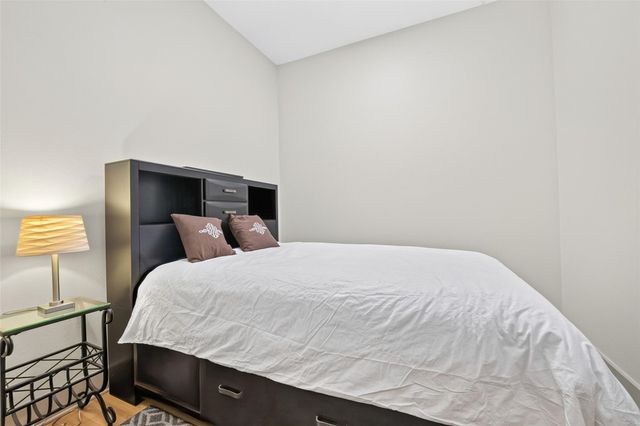 1901 Post Oak Boulevard 3210, Houston, TX 77056