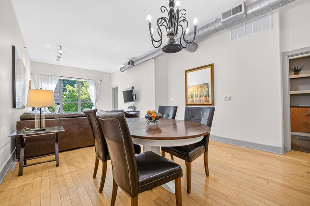 1901 Post Oak Boulevard 3210, Houston, TX 77056