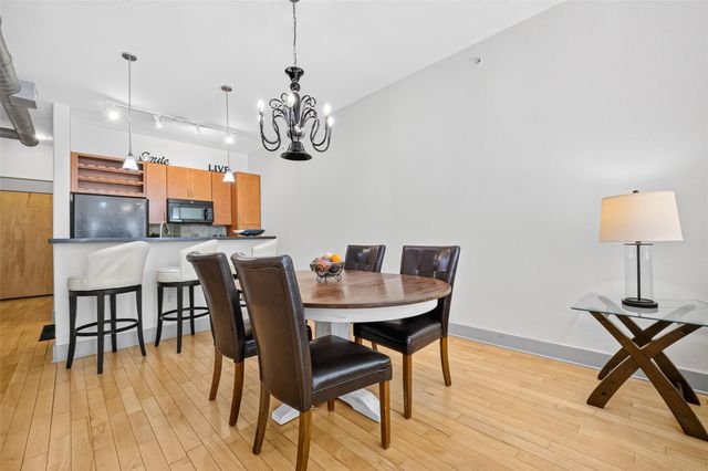 1901 Post Oak Boulevard 3210, Houston, TX 77056