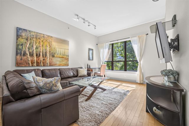1901 Post Oak Boulevard 3210, Houston, TX 77056