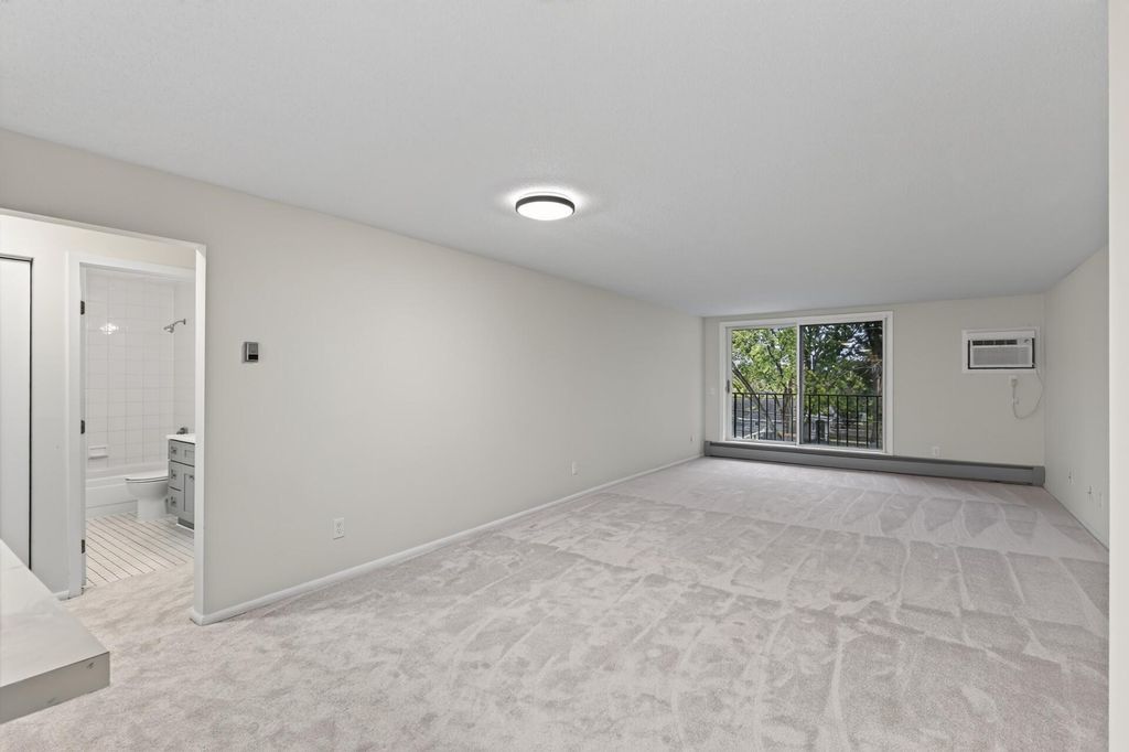 4625 Minnetonka Boulevard 202, Saint Louis Park, MN 55416 — photo 5