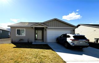 486 Hammond Lane, Rock Island, WA 98850