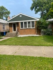 11433 S Artesian Avenue, Chicago, IL 60655