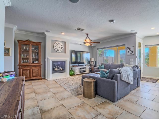 6909 Clewiston Avenue, Las Vegas, NV 89131