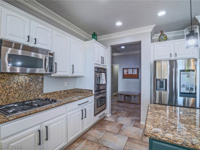 6909 Clewiston Avenue, Las Vegas, NV 89131