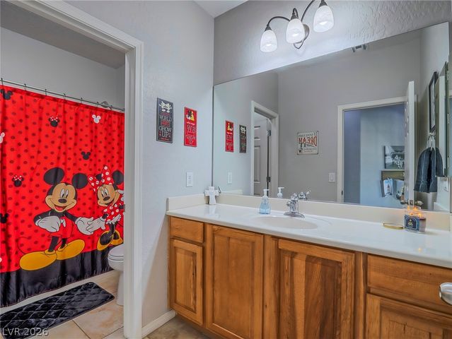 6909 Clewiston Avenue, Las Vegas, NV 89131