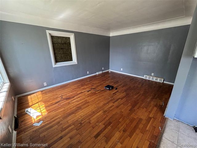 3128 Sloan Street, Flint, MI 48504