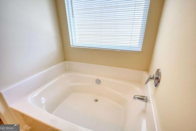11224 Aliyah Drive, Hampton, GA 30228
