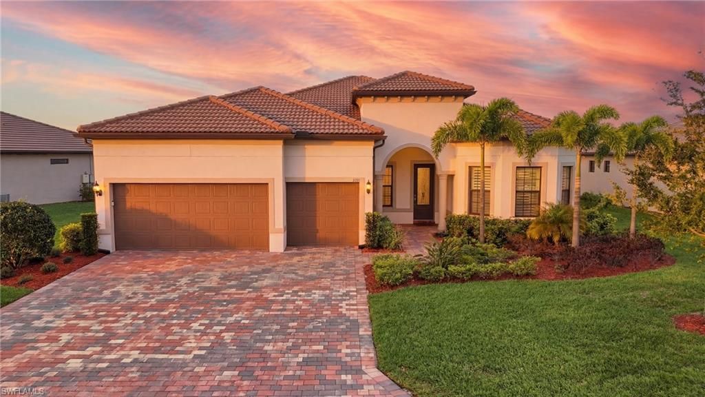 2961 Sagittaria LN, ALVA, FL 33920 — photo 2
