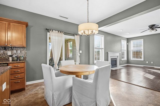 4229 Amesbury Place, Westfield, IN 46062