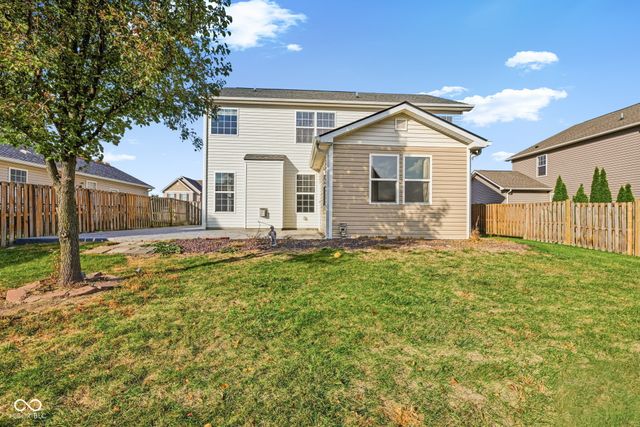 4229 Amesbury Place, Westfield, IN 46062