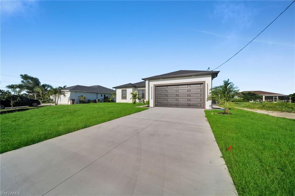 3102 Douglas AVE S, Lehigh Acres, FL 33976