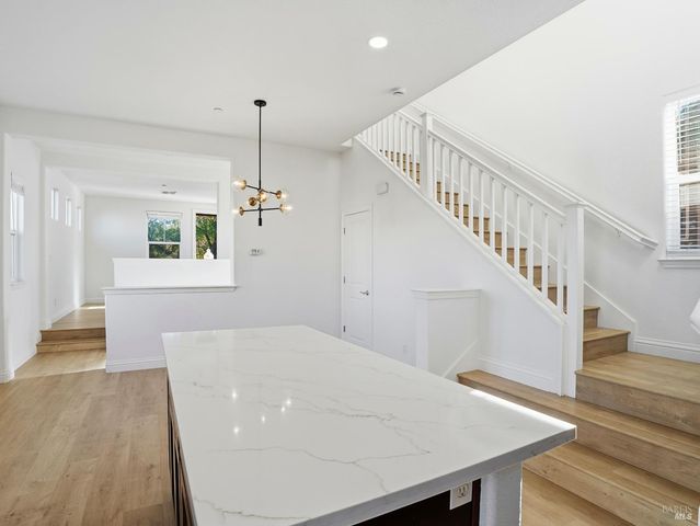 4424 Streamside Dr, Santa Rosa, CA 95409