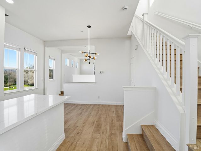 4424 Streamside Dr, Santa Rosa, CA 95409