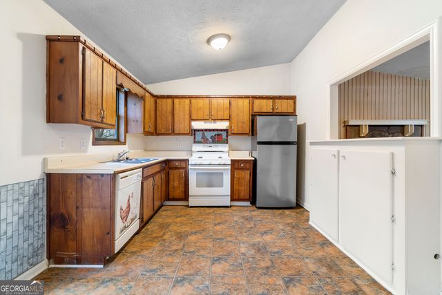 62 Donald Drive, Dallas, GA 30157