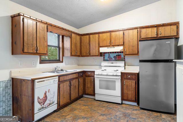 62 Donald Drive, Dallas, GA 30157