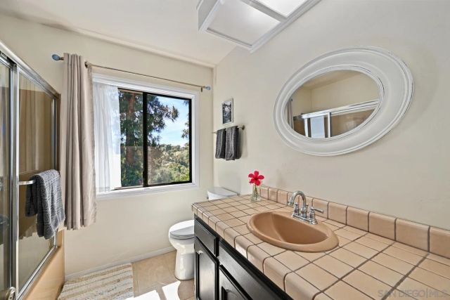 1282 Olive Ave, Fallbrook, CA 92028
