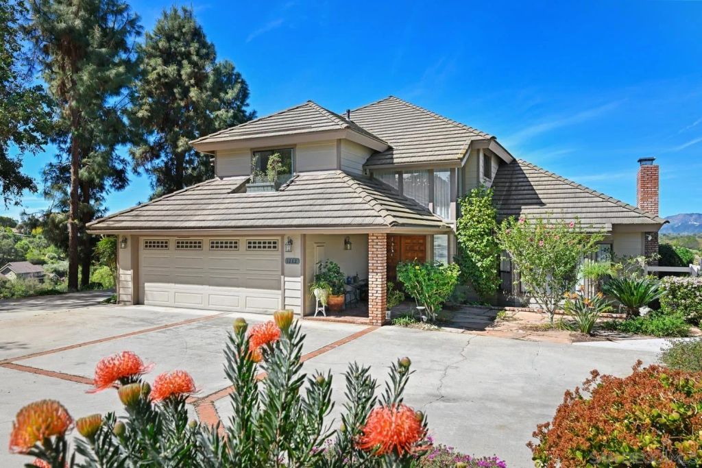 1282 Olive Ave, Fallbrook, CA 92028